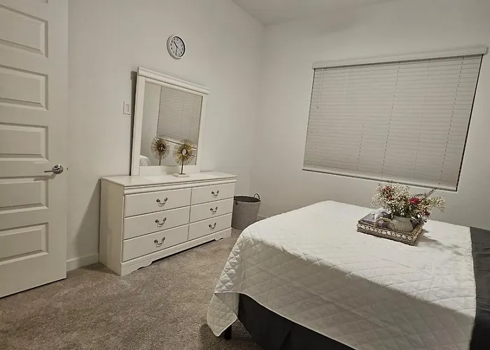 Apartment Genie Palace At Statefarm Stadium
